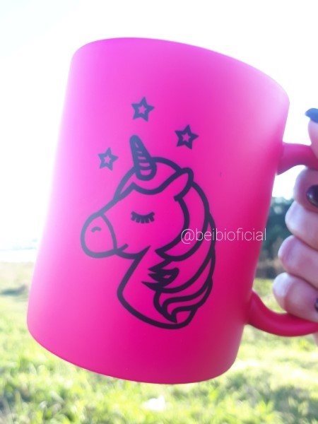 Caneca Neon